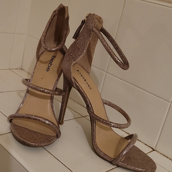 Bebe Pink Heels 👠 - Picture 4 of 5